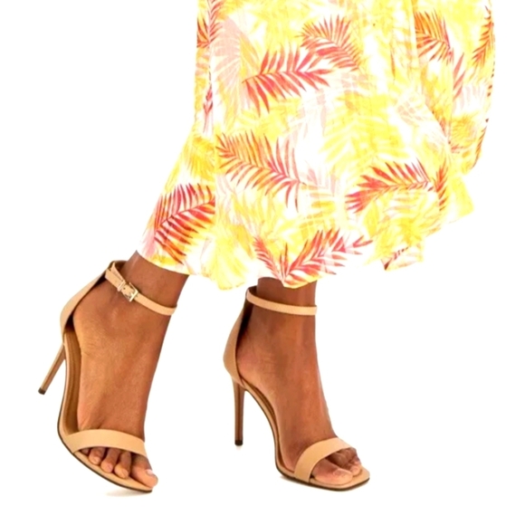 Bethie Two-Piece Tan Dress Sandals, Wild Pair Size 9.5 Cream - Picture 1 of 6